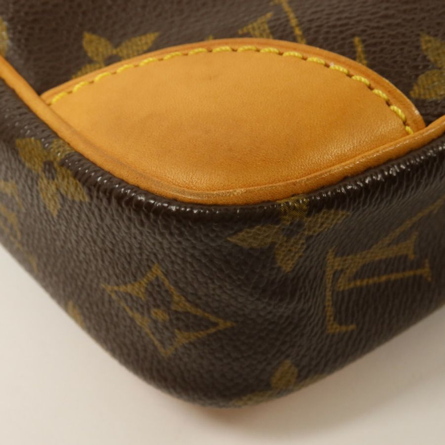 LOUIS VUITTON Monogram Danube肩背袋-12