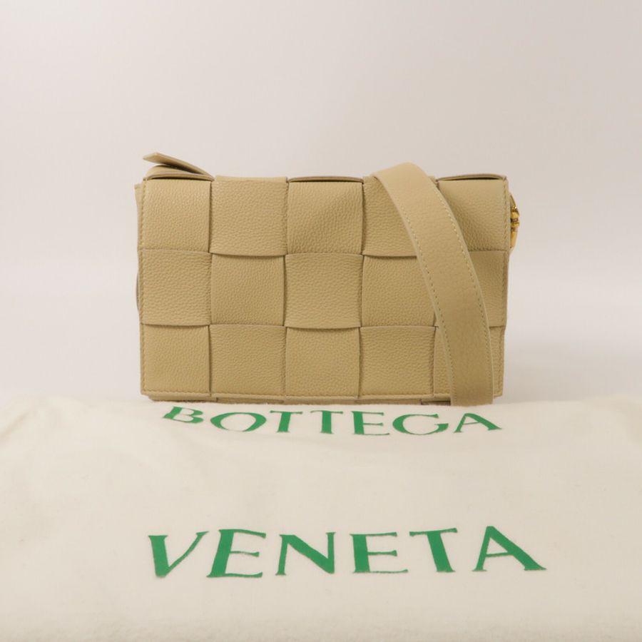 BOTTEGA VENETA 牛皮皮革Cassette Bag肩背袋-8