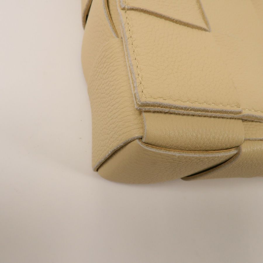 BOTTEGA VENETA 牛皮皮革Cassette Bag肩背袋-9