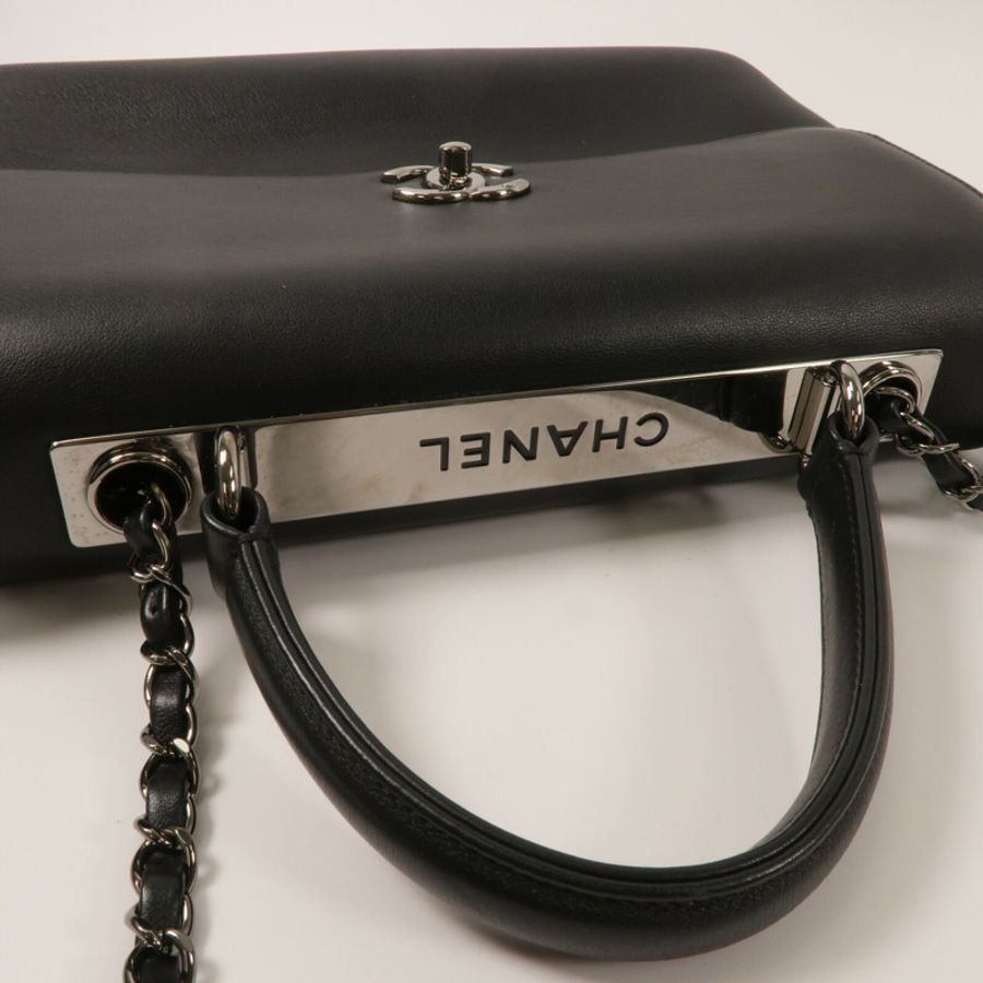 CHANEL 牛皮皮革Trendy CC Medium鏈帶手挽肩背兩用袋-7