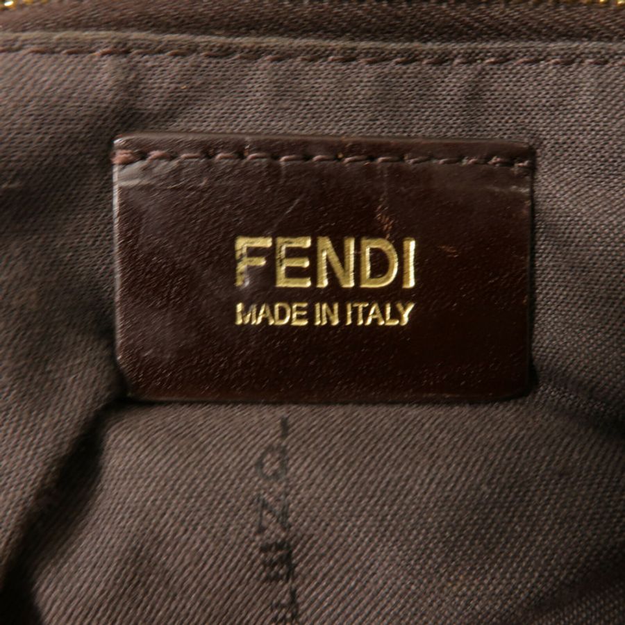 FENDI 牛毛Mama Forever Baguette肩背袋-5