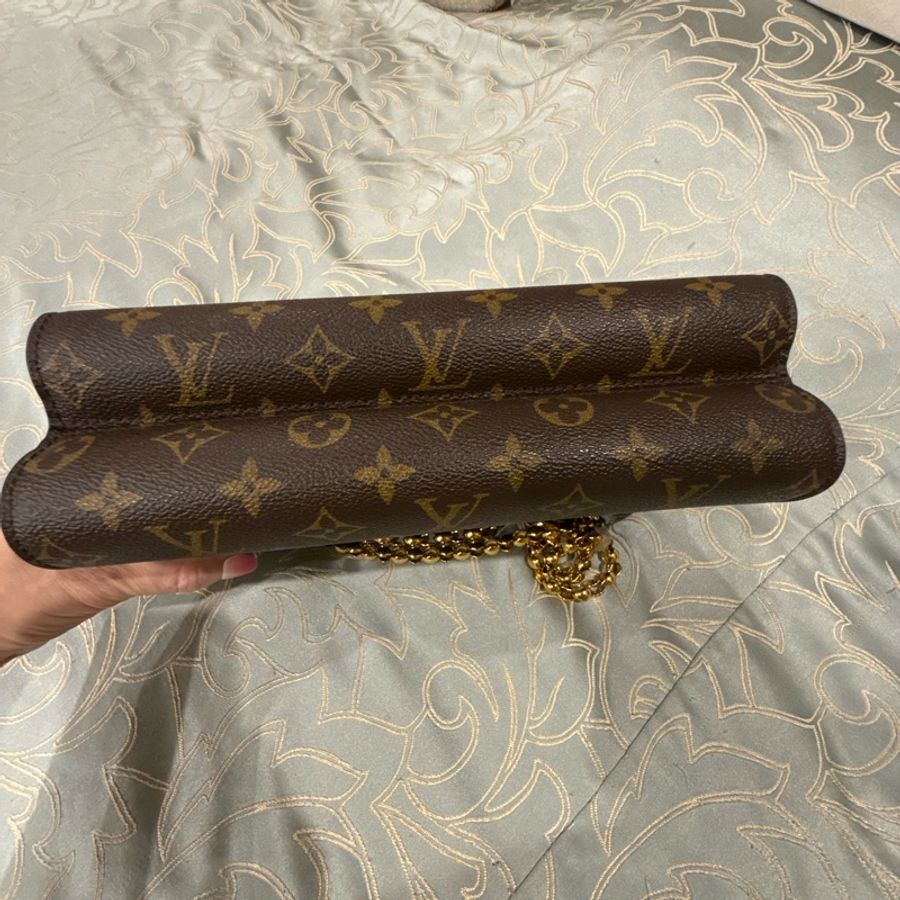 ✨【出售】LV Monogram × Navy Leather 拼接深藍鏈條肩背包✨-12