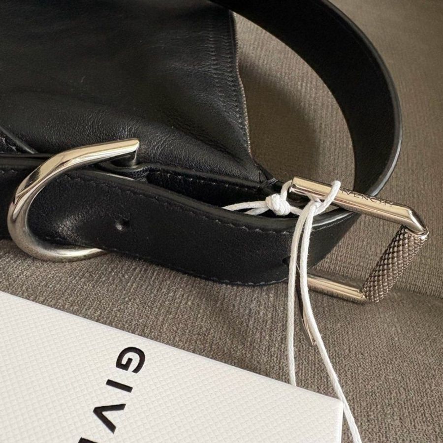 【 GIVENCHY紀梵希 】Voyou bag_側背包/皮革包/精品包/肩背包_black(黑)-3