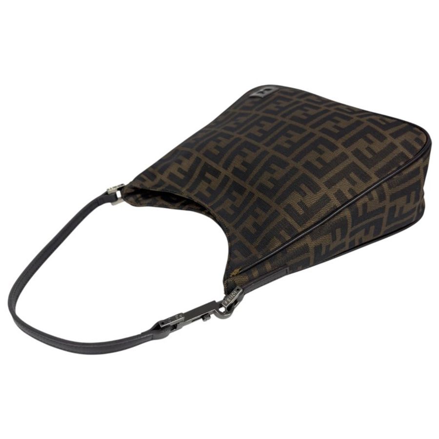 FENDI FF 肩背包-15