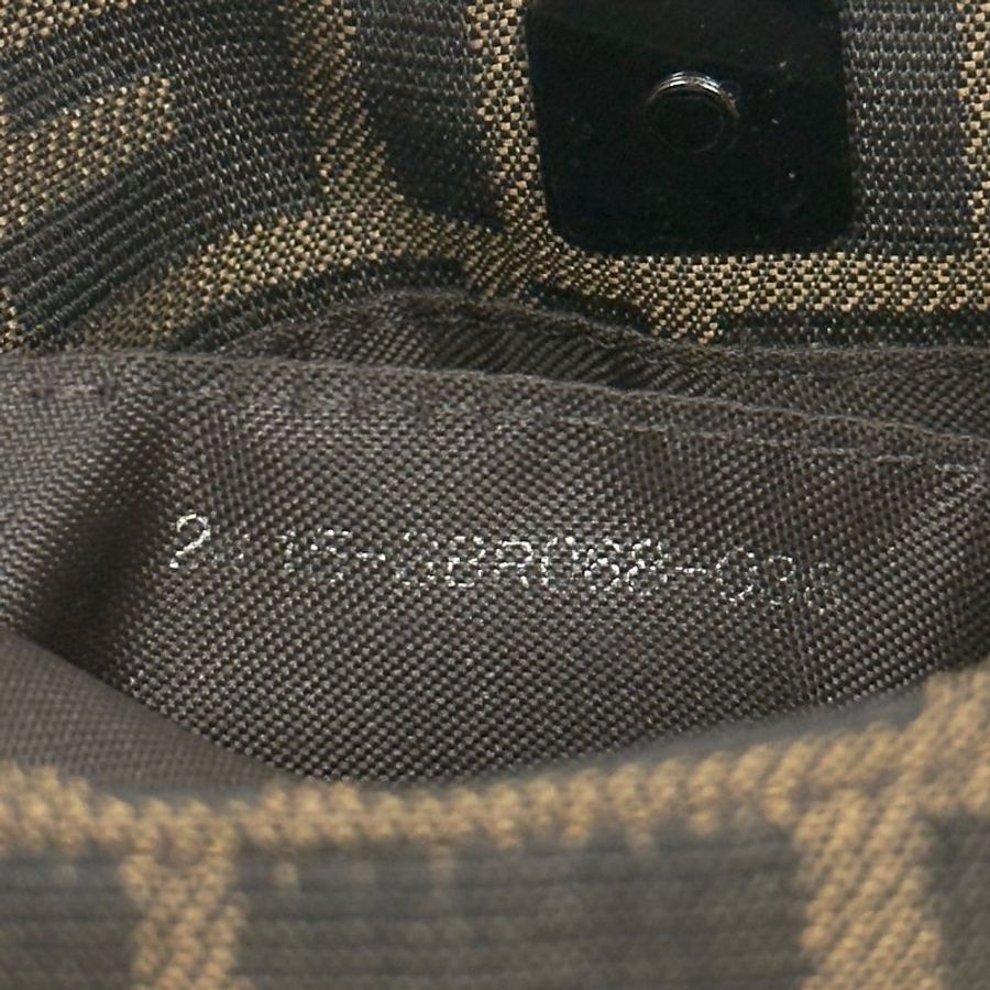 FENDI FF 肩背包-19