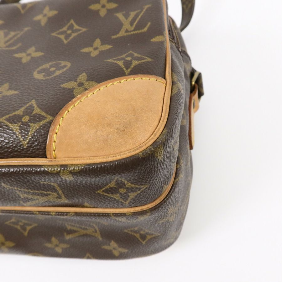LOUIS VUITTON Monogram Nile肩背袋-9