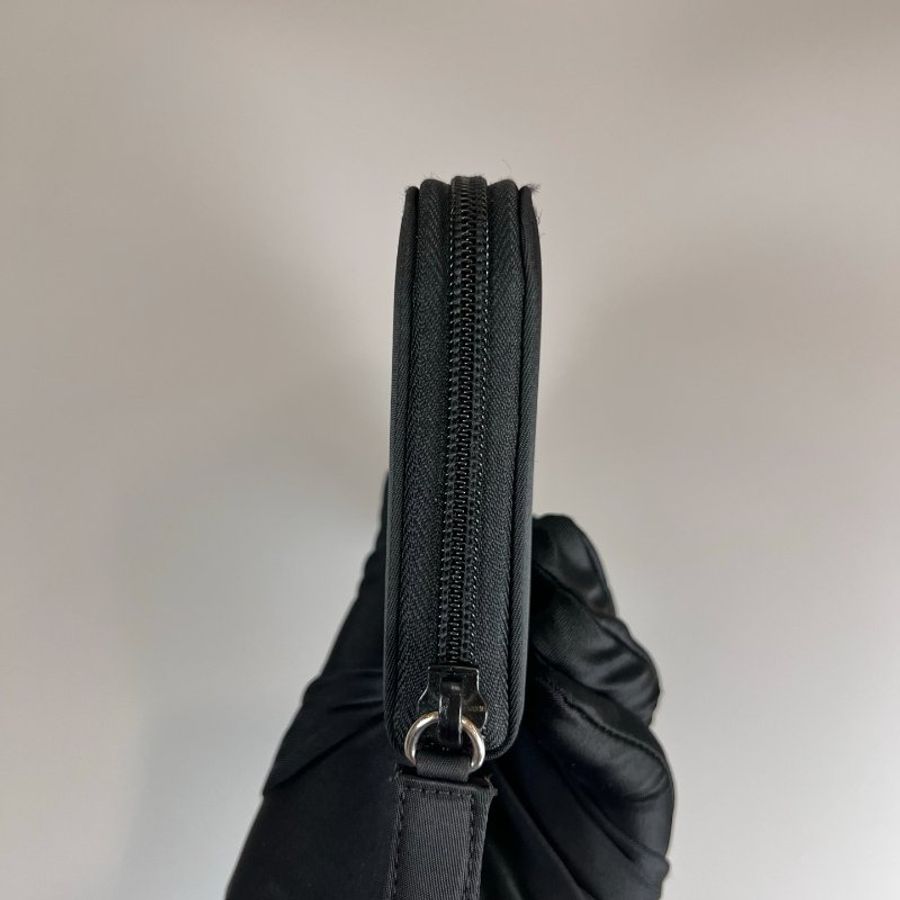 PRADA M506 黑尼龍帆布長夾-2