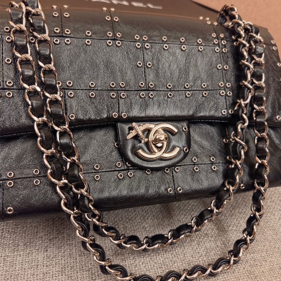 【超限量】CHANEL Airlines 機場系列鉚釘口蓋包-4