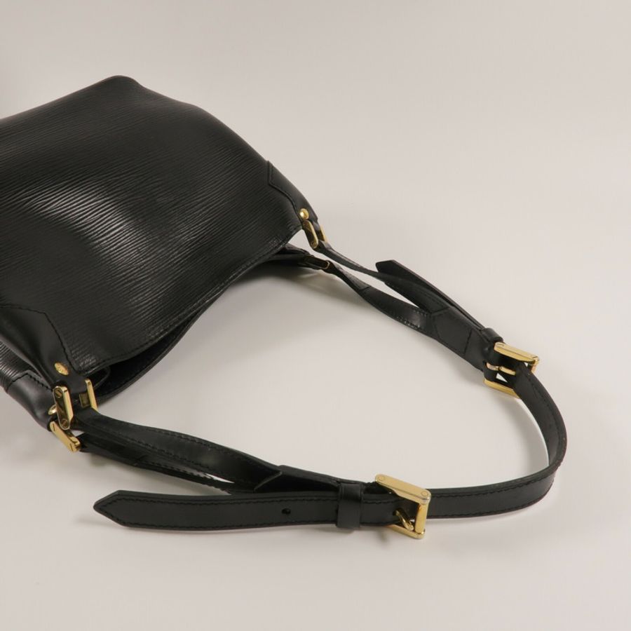 LOUIS VUITTON Epi Mandara PM肩背袋-8