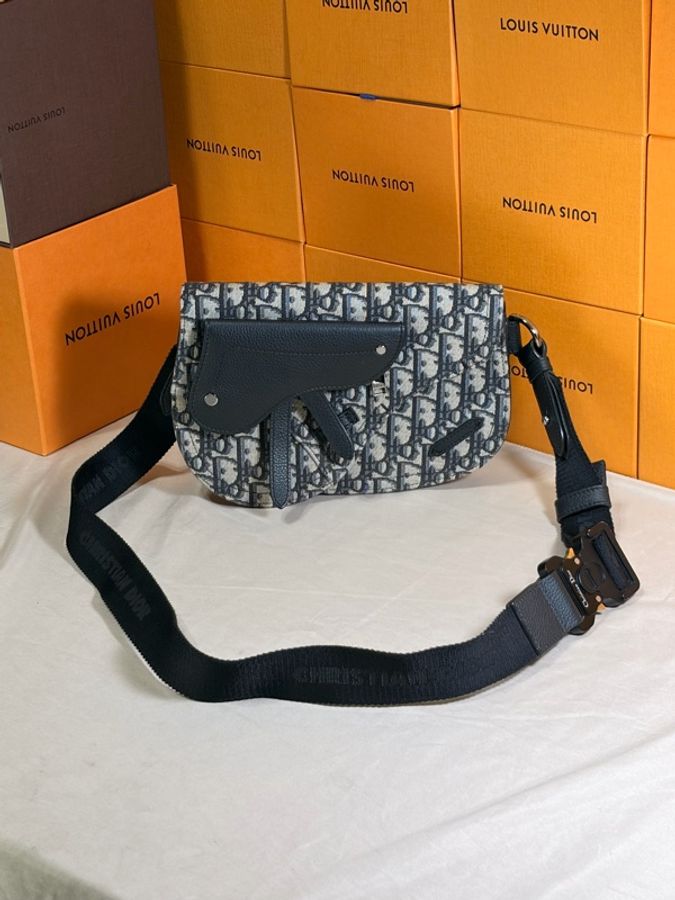 ✨ 近新閒置 dior 迪奧 saddle 滿版老花馬鞍包 肩背斜背包-1