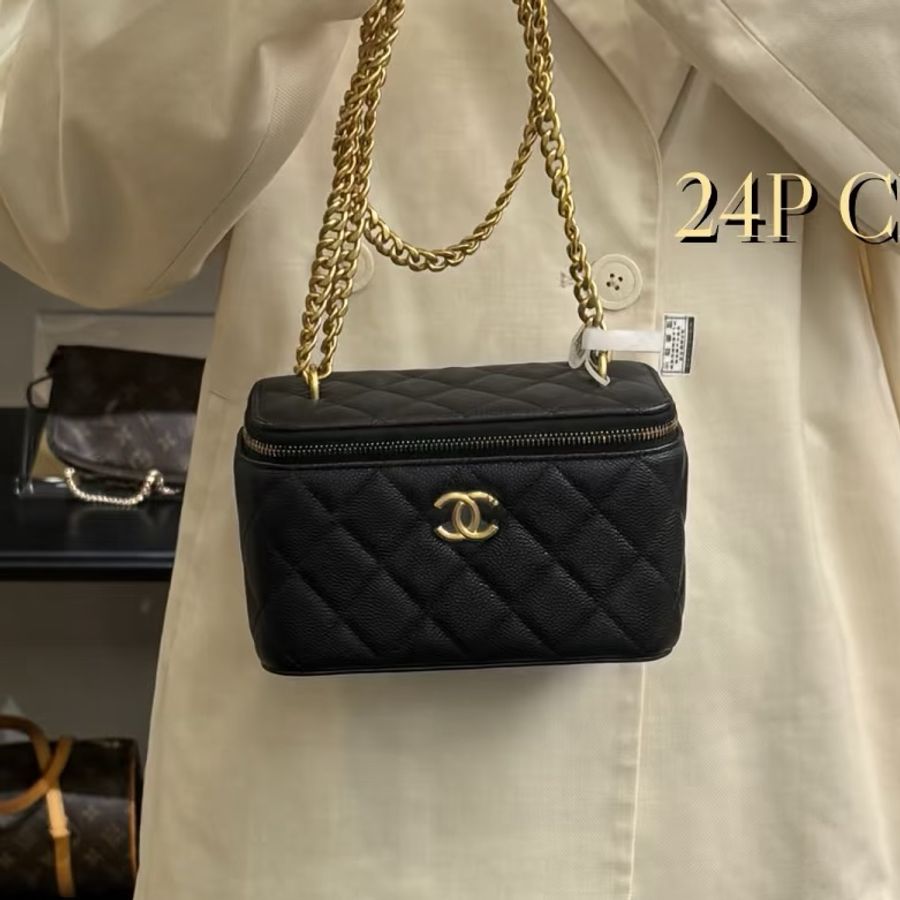 💎Chanel香奈兒|25p黑金羊皮愛心金球長盒子 化妝盒子 帶鏡子|98新芯片款-0