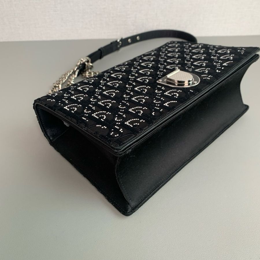 Dior迪奧 黑色絲絨水鑽盾牌包 
鏈條單肩斜挎包
98新✨️-4