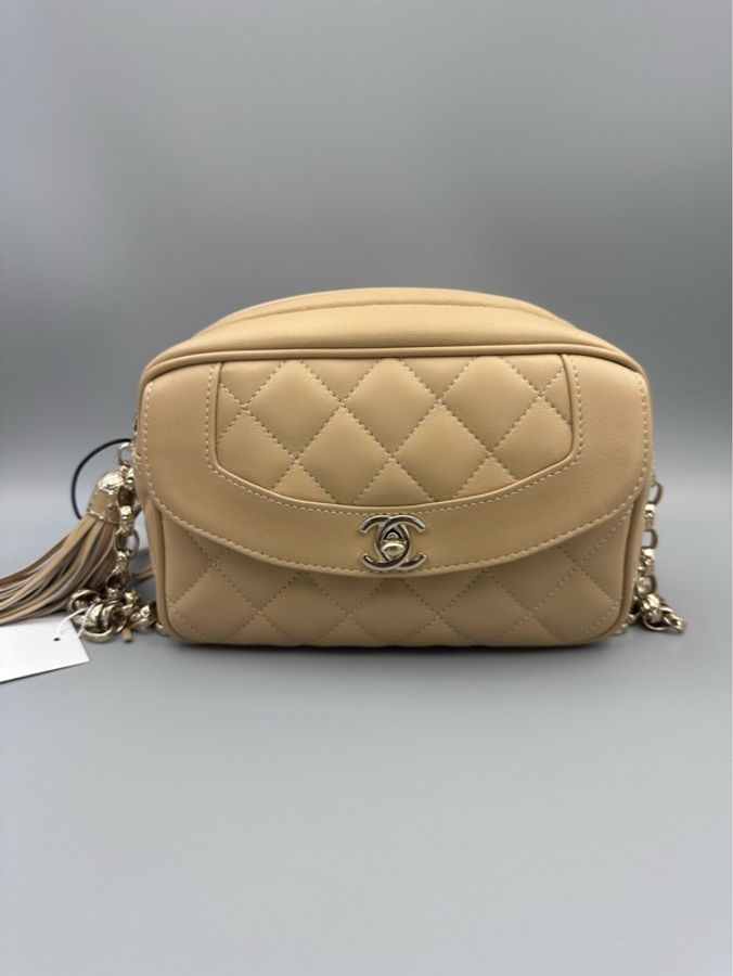 Chanel 香奈兒 相機包斜挎包 奶茶色金球款 金色五金-1