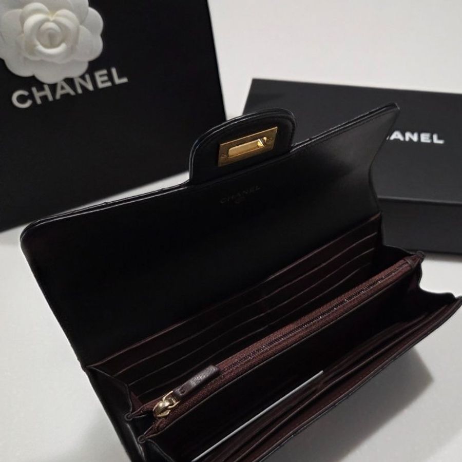 CHANEL香奈兒經典2.55菱格紋小牛皮黑金信封長夾/ 發財包/ 發財長夾-6