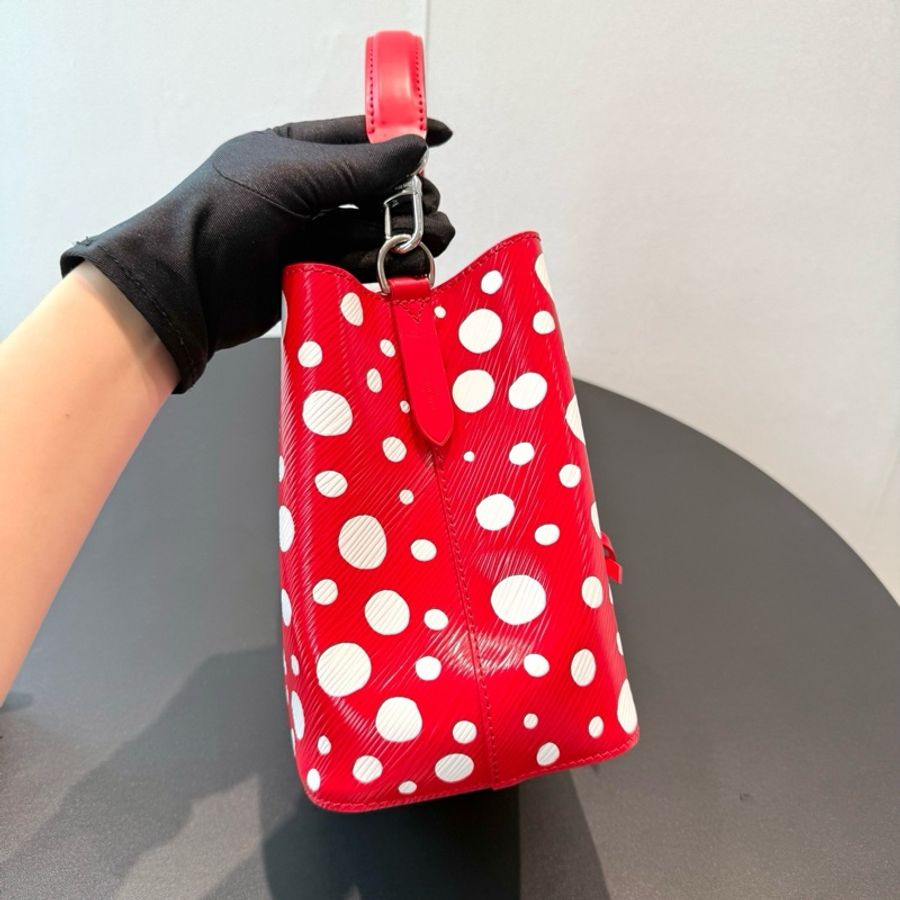 LV路易威登x Yayoi Kusama,草間彌生 聯名款 NOE ,水桶包-3