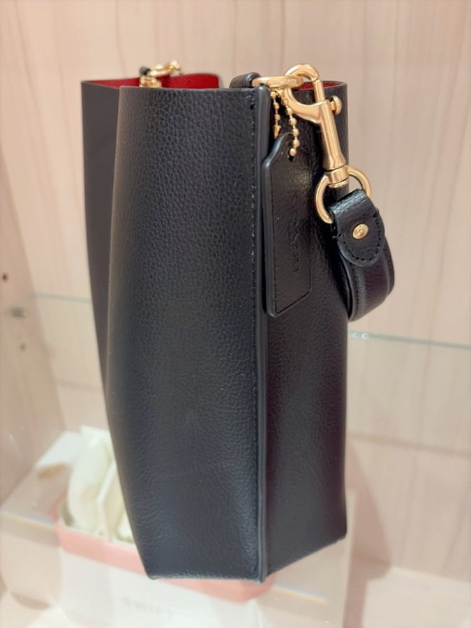 全新 全新 日本親自購回 COACH Mollie Bucket 黑色荔枝紋皮革手提/斜背兩用包 水桶包-12