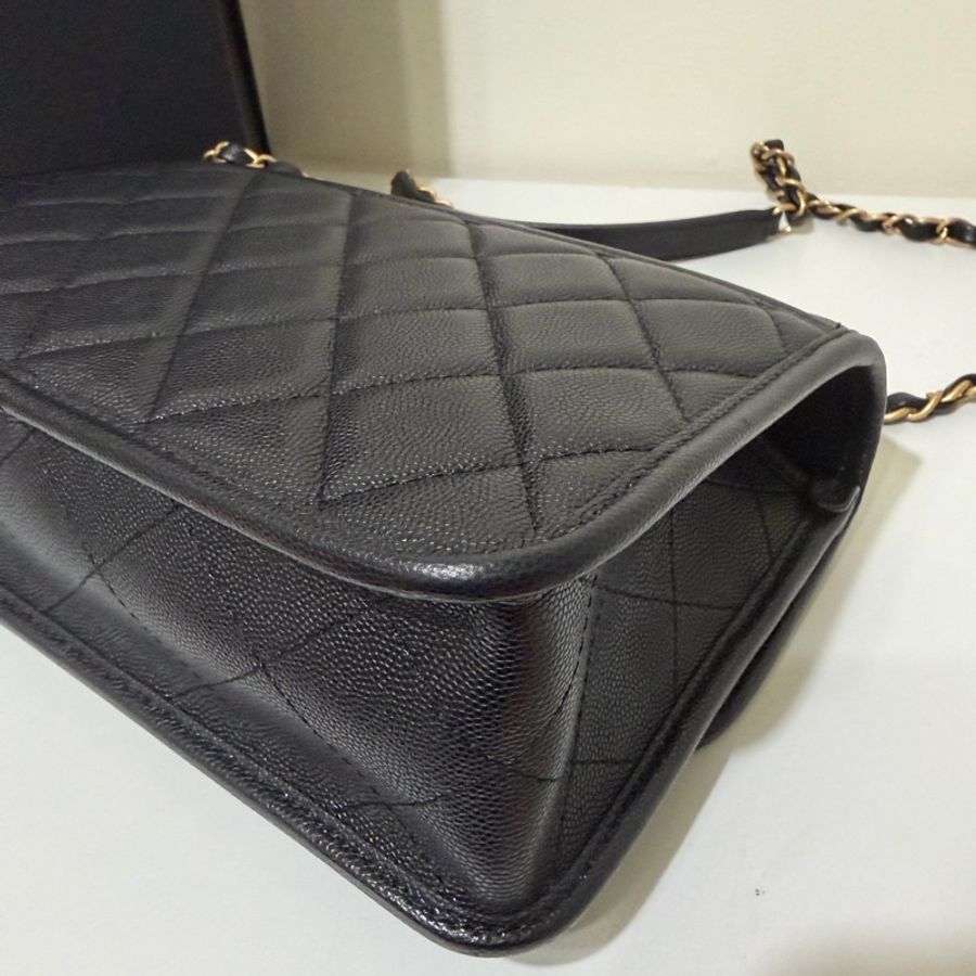 ✨Chanel 22k 黑金荔枝皮郵差包 有購證 99新🖤-14