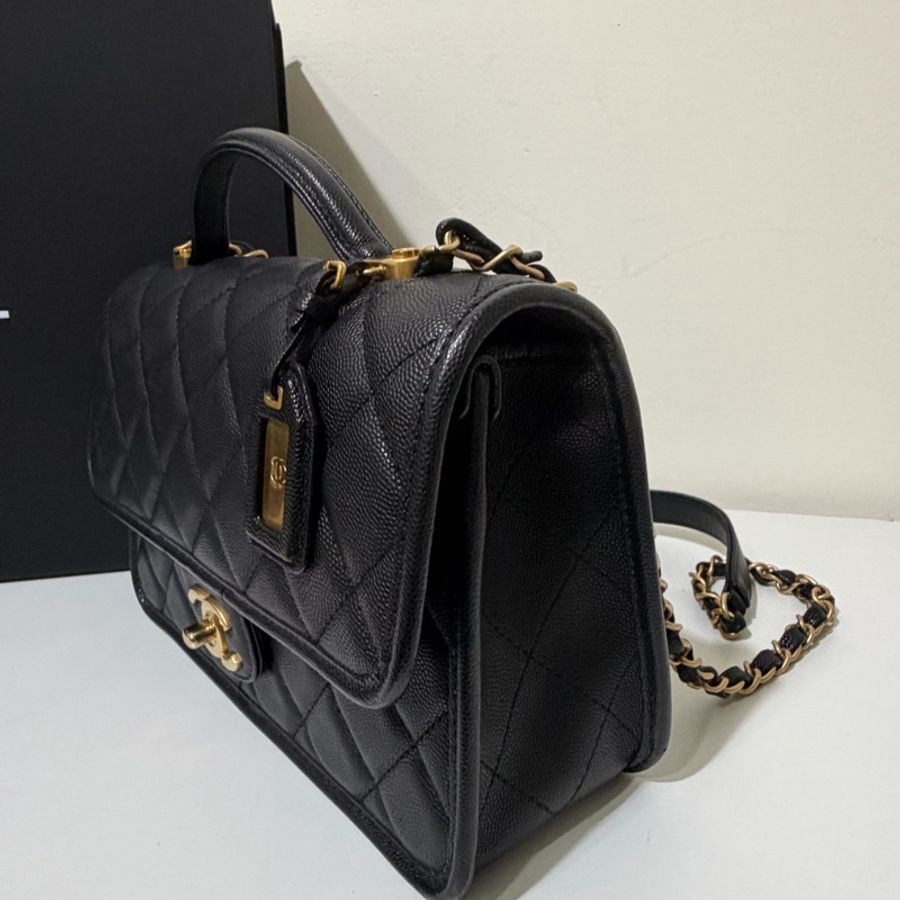 ✨Chanel 22k 黑金荔枝皮郵差包 有購證 99新🖤-18
