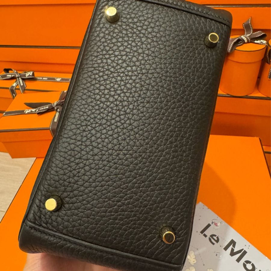 Hermes Mini Lindy 一代 黑金U刻 🖤 近全新 閒置沒有使用過-3