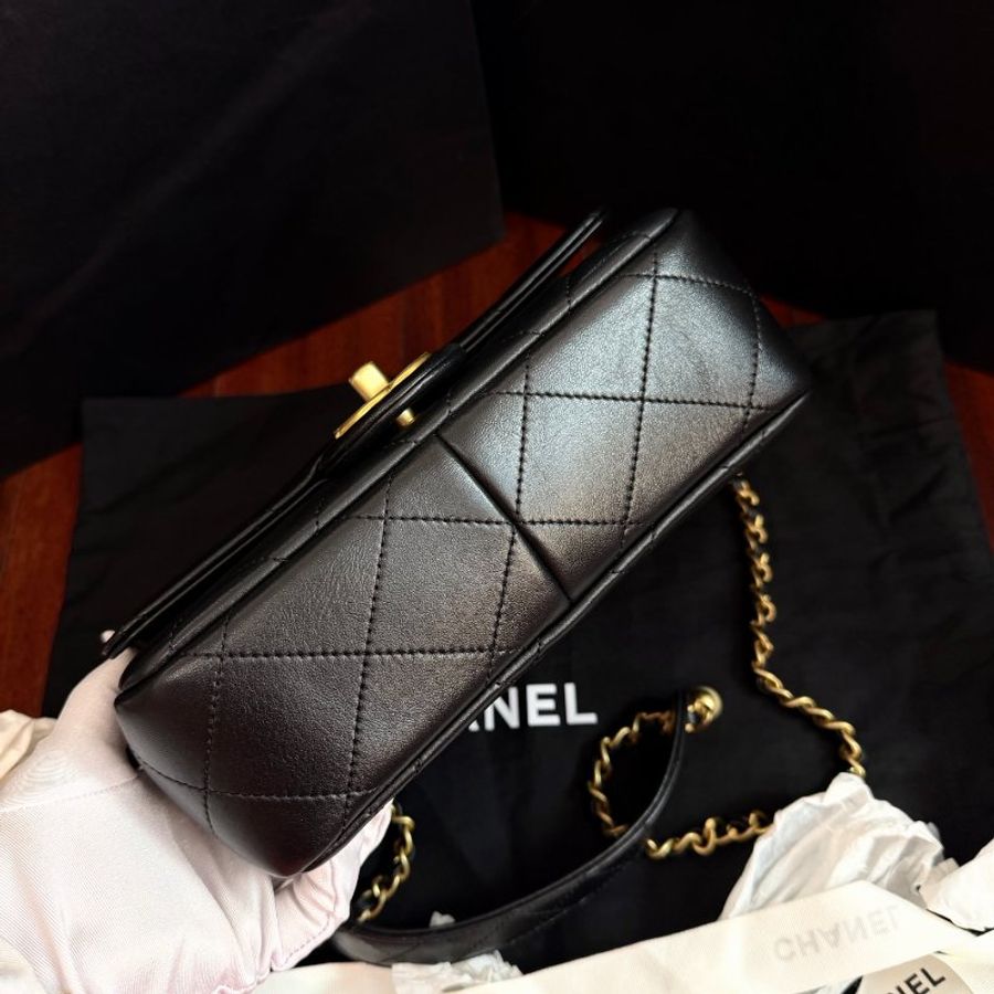 閒置新 香奈兒/Chanel 珍珠手柄CF大mini黑金小羊皮手提鏈條包-7