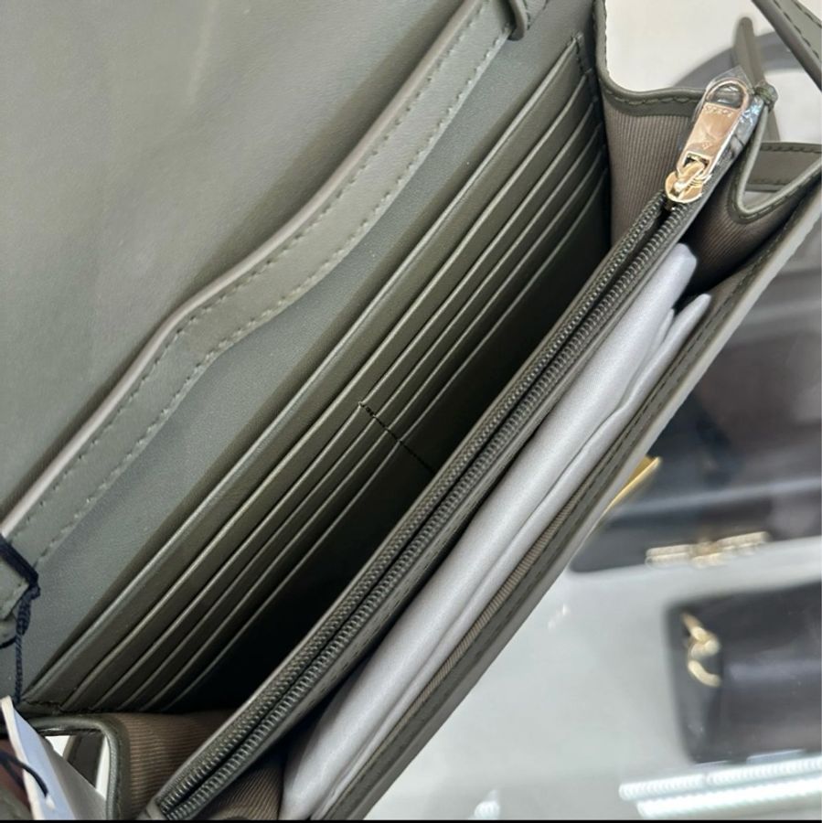 FURLA全新斜背WOC-3