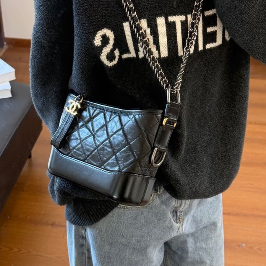 CHANEL香奈兒黑金流浪包🥾全新全配🈶購證小號-9