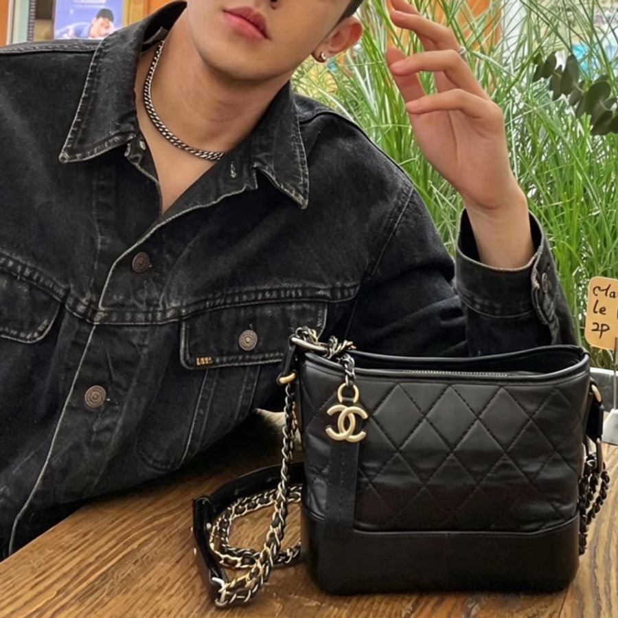 CHANEL香奈兒黑金流浪包🥾全新全配🈶購證小號-37