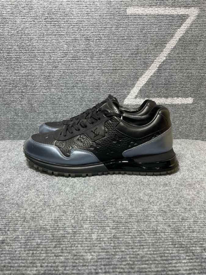 Louis Vuitton 路易威登 銀黑色皮面老花運動鞋40.5碼-0