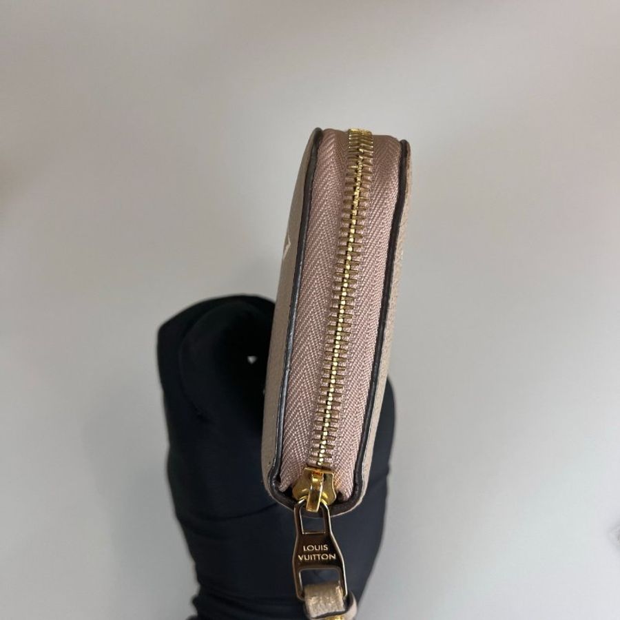 LV M69794 斑鳩灰 Empreinte花紋拉鍊長夾-3