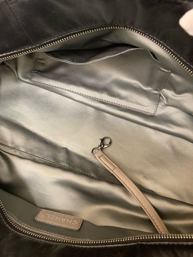 Chanel tote bag-10
