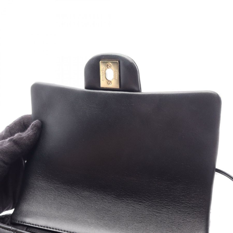 香奈兒 (CHANEL) 絎縫荷葉邊斜背包 AS1737 羊皮黑色金色五金二手 CC-5