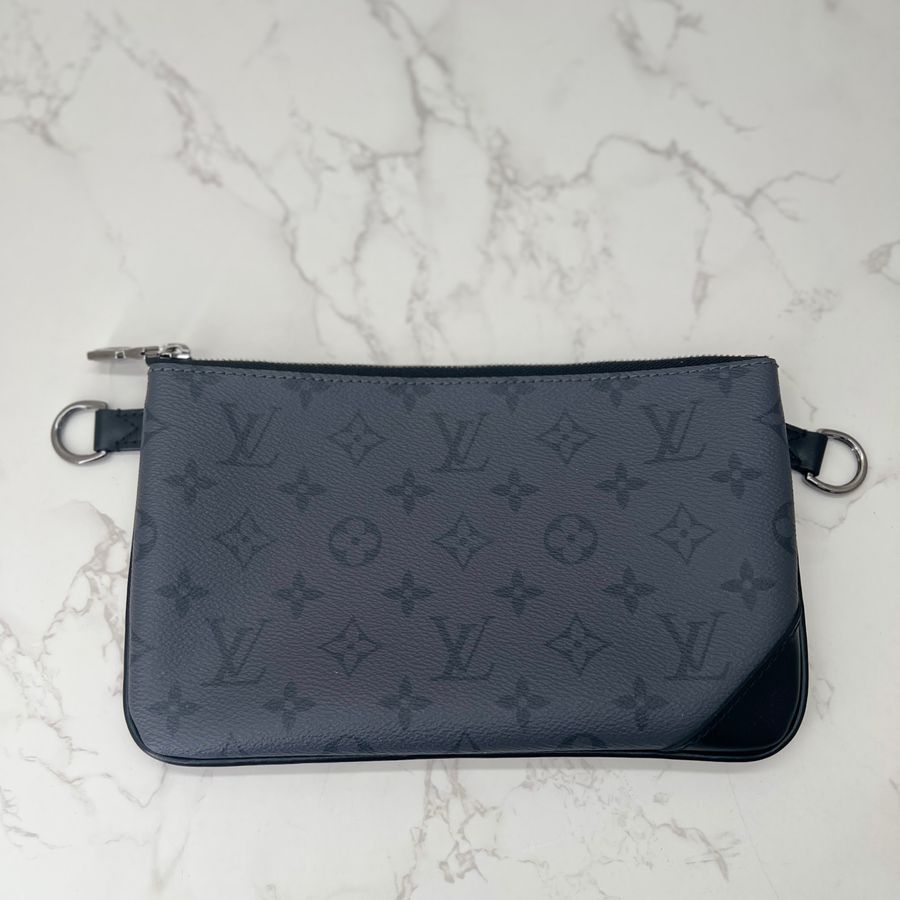 香緹國際精品 LV 黑武士雙色手拿包 1099-0