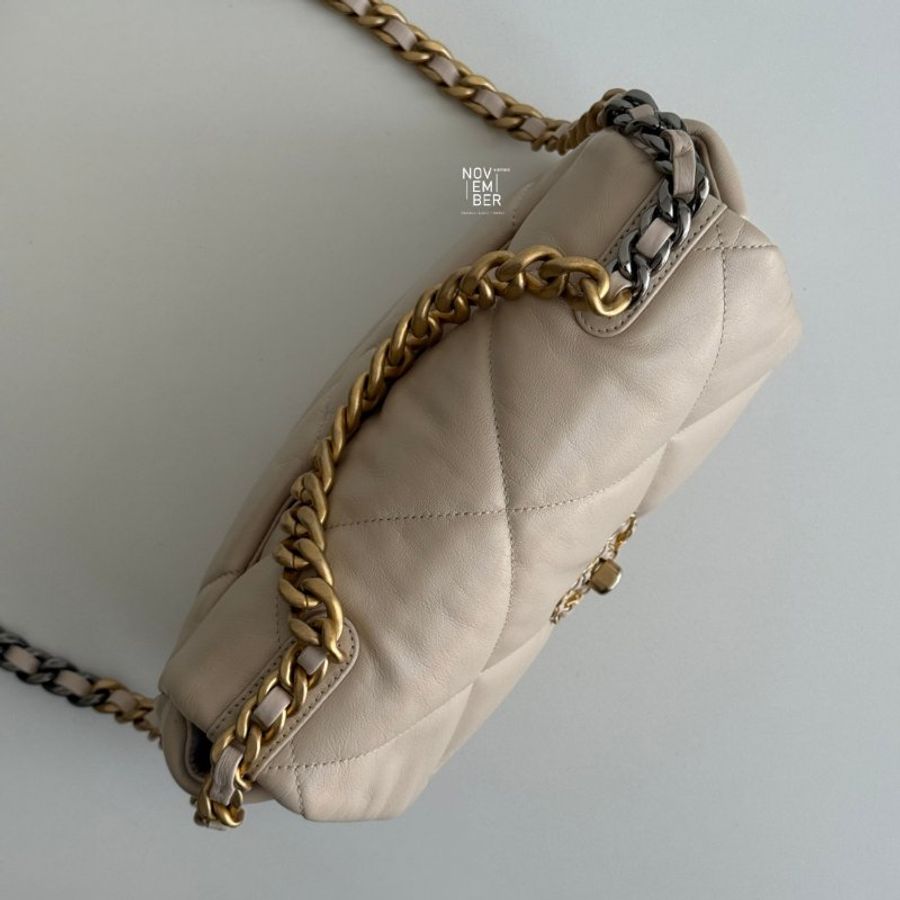 99新🆕 Chanel 香奈兒 19 Bag 米色金釦-3
