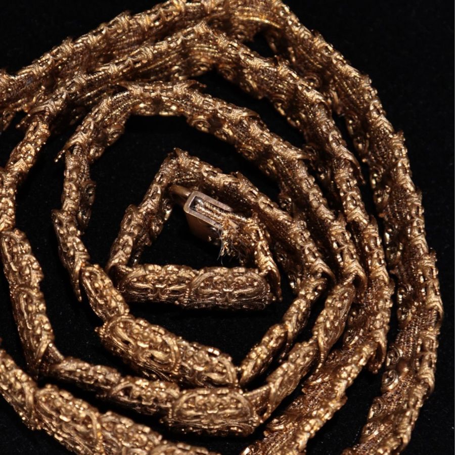 Chanel 素金西阵织雕花腰带-1