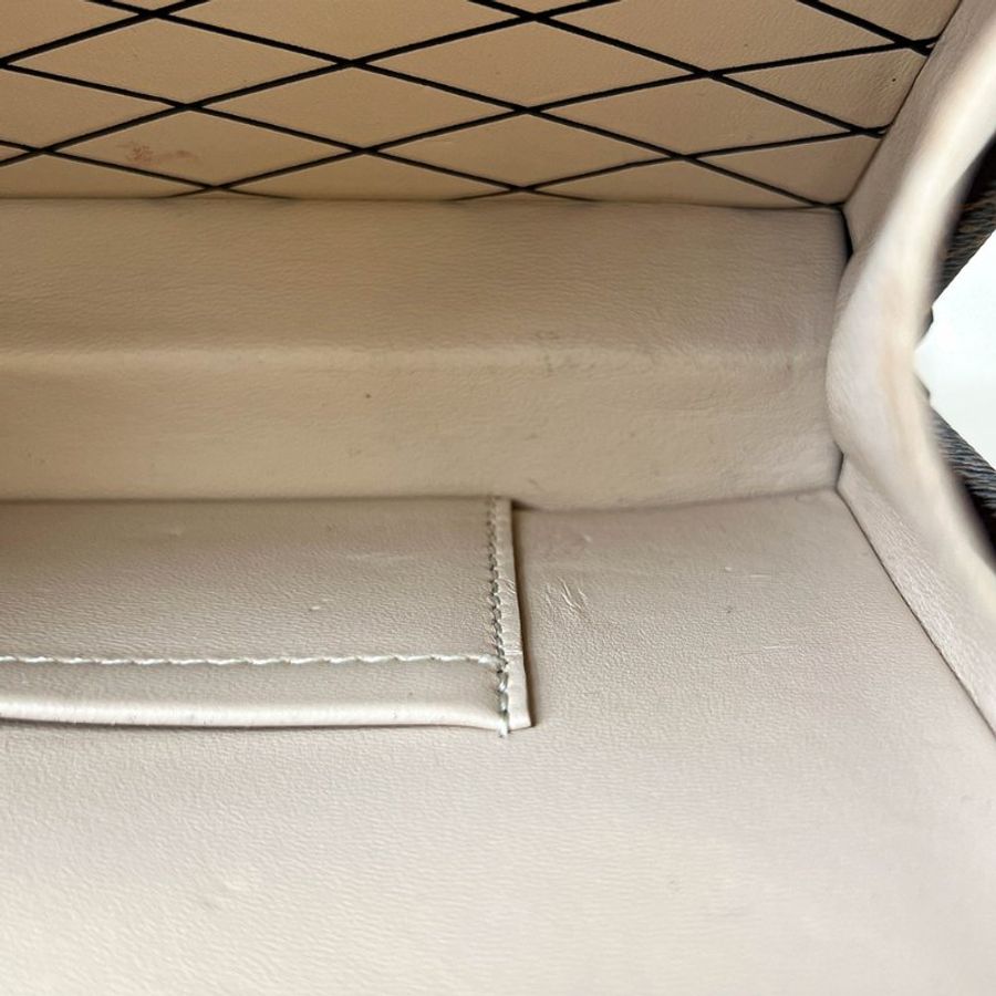 KÉSH 凱仕精品|Louis Vuitton Petite Malle 老花硬箱包|LV Monogram 黑邊金釦肩背斜背包|經典小硬箱收藏款-20