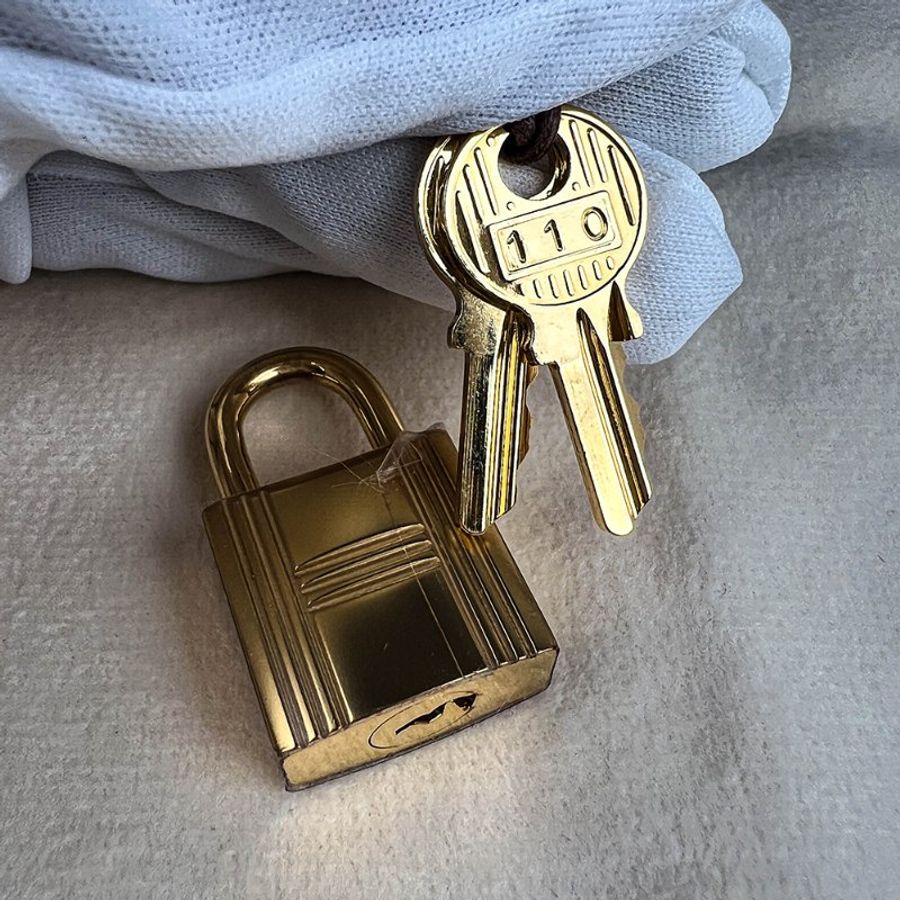 KÉSH 凱仕精品|HERMÈS Picotin Lock 18 黑色金釦菜籃子包|愛馬仕 Clemence 牛皮手提水桶包|Z刻 2021-24
