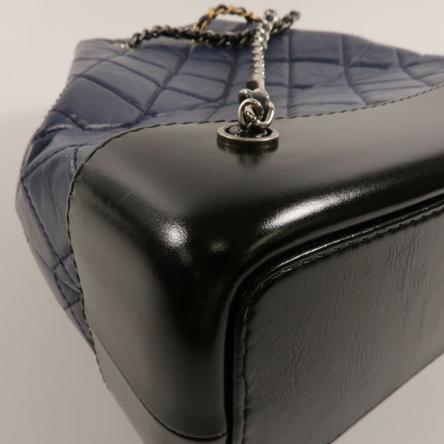 CHANEL 牛皮皮革Gabrielle BackPack鏈帶背包-12