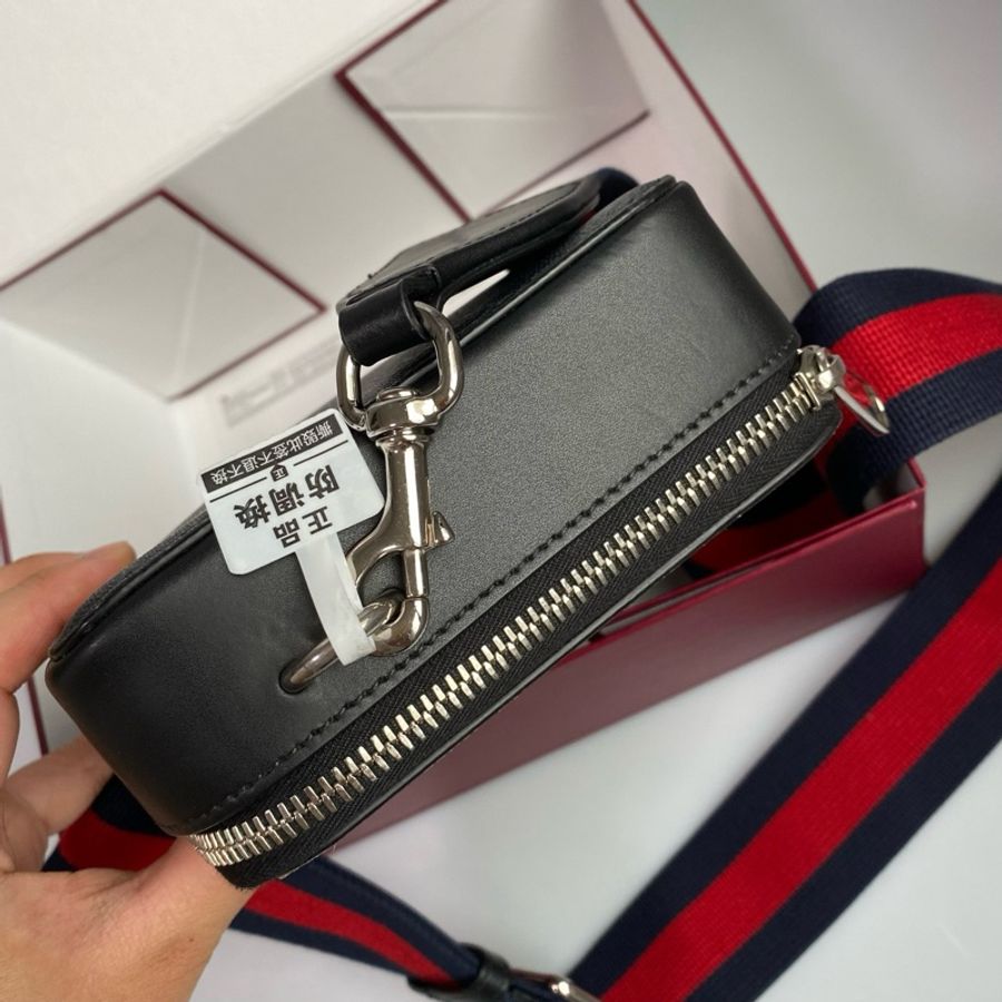 【閒置新】 Gucci/古馳 GG Supreme黑色老花斜挎包 男女同款 經典熱門款 包包幾乎全新-3