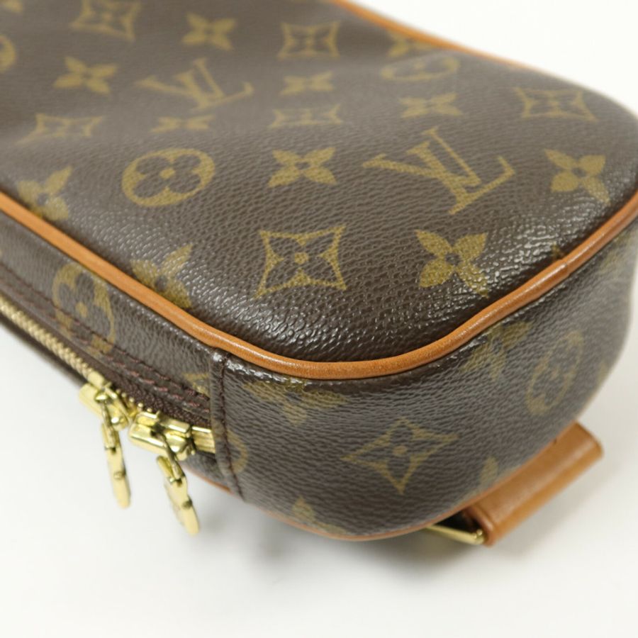 LOUIS VUITTON Monogram Pochette Gange肩背袋-12