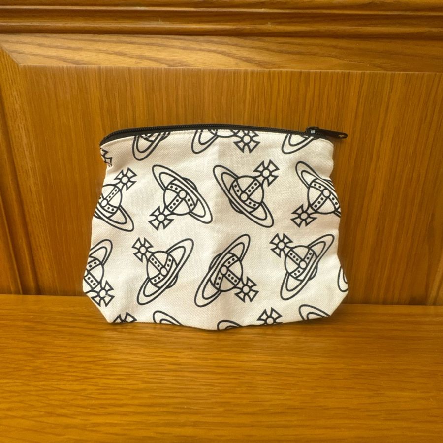 全新 Vivienne Westwood 化妝包-7