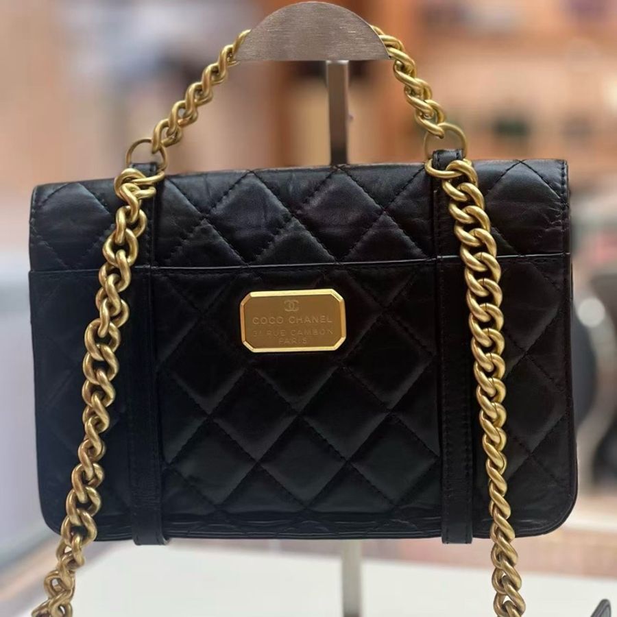Chanel 21b黑金劍橋郵差包 復古金扣金鍊翻蓋菱格 手提包斜挎包 黑色 金扣-4