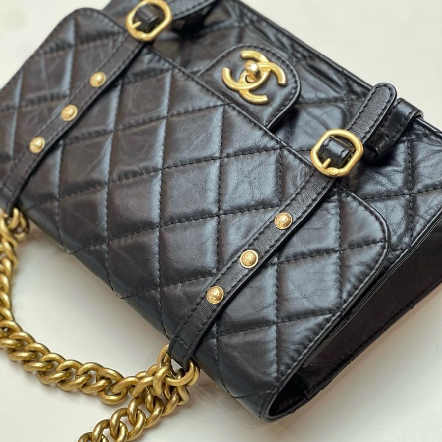 Chanel 21b黑金劍橋郵差包 復古金扣金鍊翻蓋菱格 手提包斜挎包 黑色 金扣-5