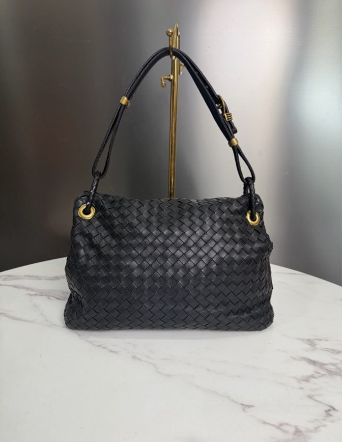 葆蝶家 Bottega Veneta,黑色金扣經典編織手提腋下單肩包,尺寸:30x10x22cm-3
