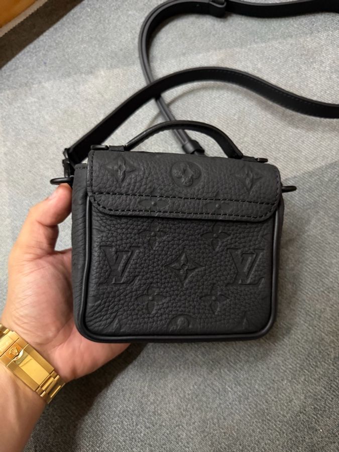 Lv黑原花壓紋Pico S-Lock迷你包M83148 芯片款-1
