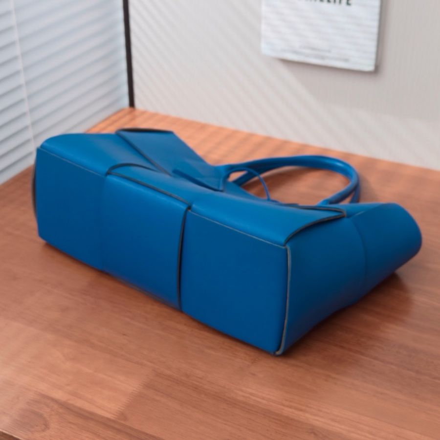 💙 BOTTEGA VENETA Arco 藍色編織子母手提托特包 💙-1