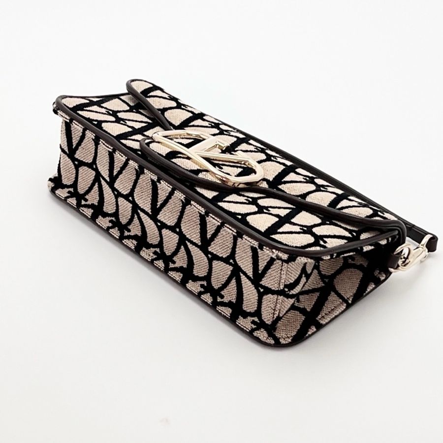 🖤 VALENTINO GARAVANI Toile Iconographe 刺繡法棍鏈條包 🖤-3