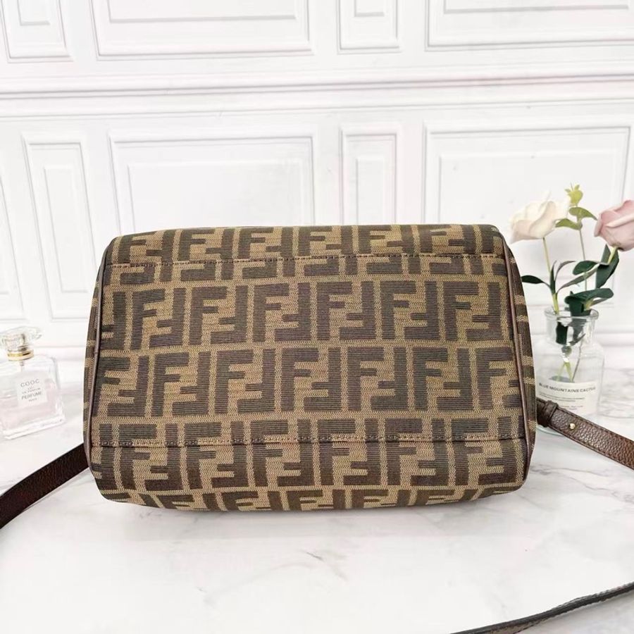 👜 FENDI 經典FF老花波士頓手提斜背包 👜-2
