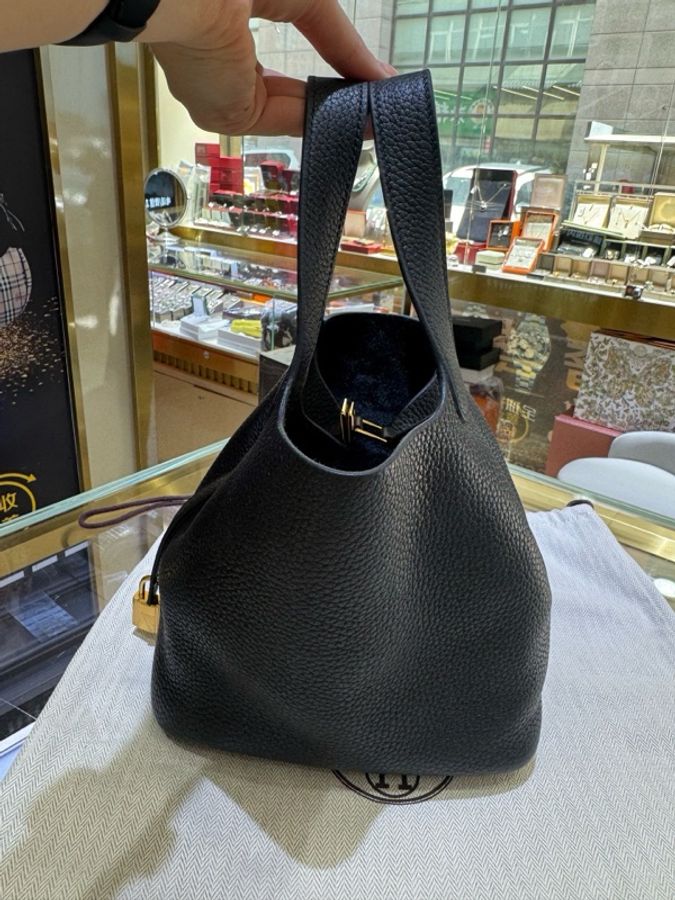 Hermès 愛馬仕菜籃子18黑金 Y刻  有鎖無鑰匙-2