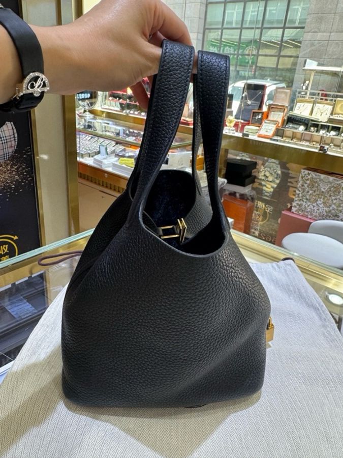 Hermès 愛馬仕菜籃子18黑金 Y刻  有鎖無鑰匙-3