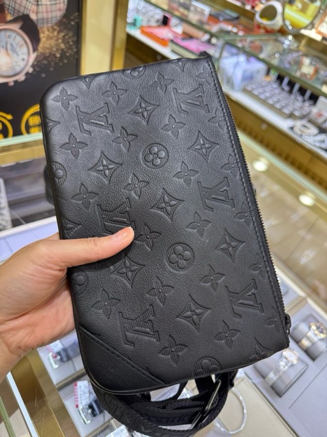 Louis vuitton 路易威登 Trio全皮黑色壓紋三合一郵差包  缺小子包-6